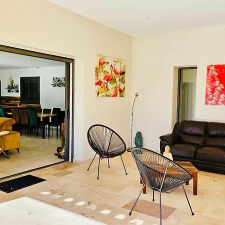 Luxueuse En Provence, Luberon ヴィラ Mane